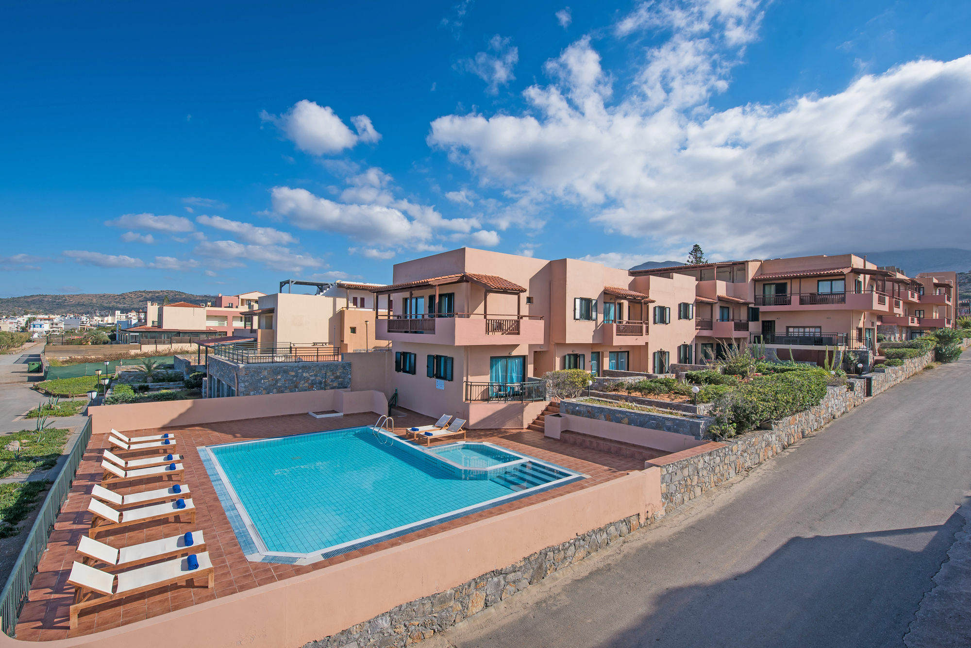 Koutrakis Suites By Estia Sisi Exterior photo